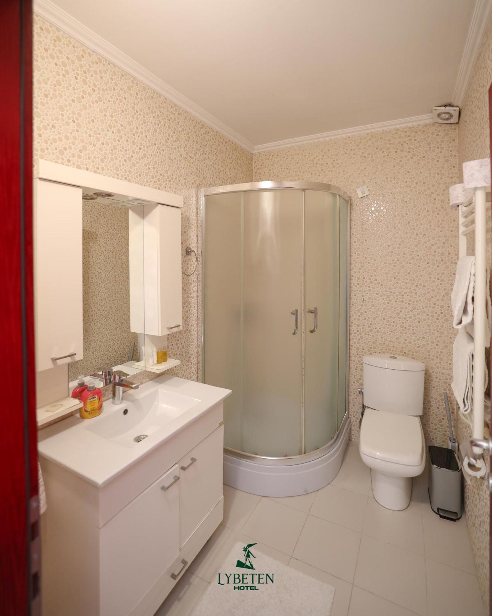 Hotel Lybeten Ferizaj Dış mekan fotoğraf