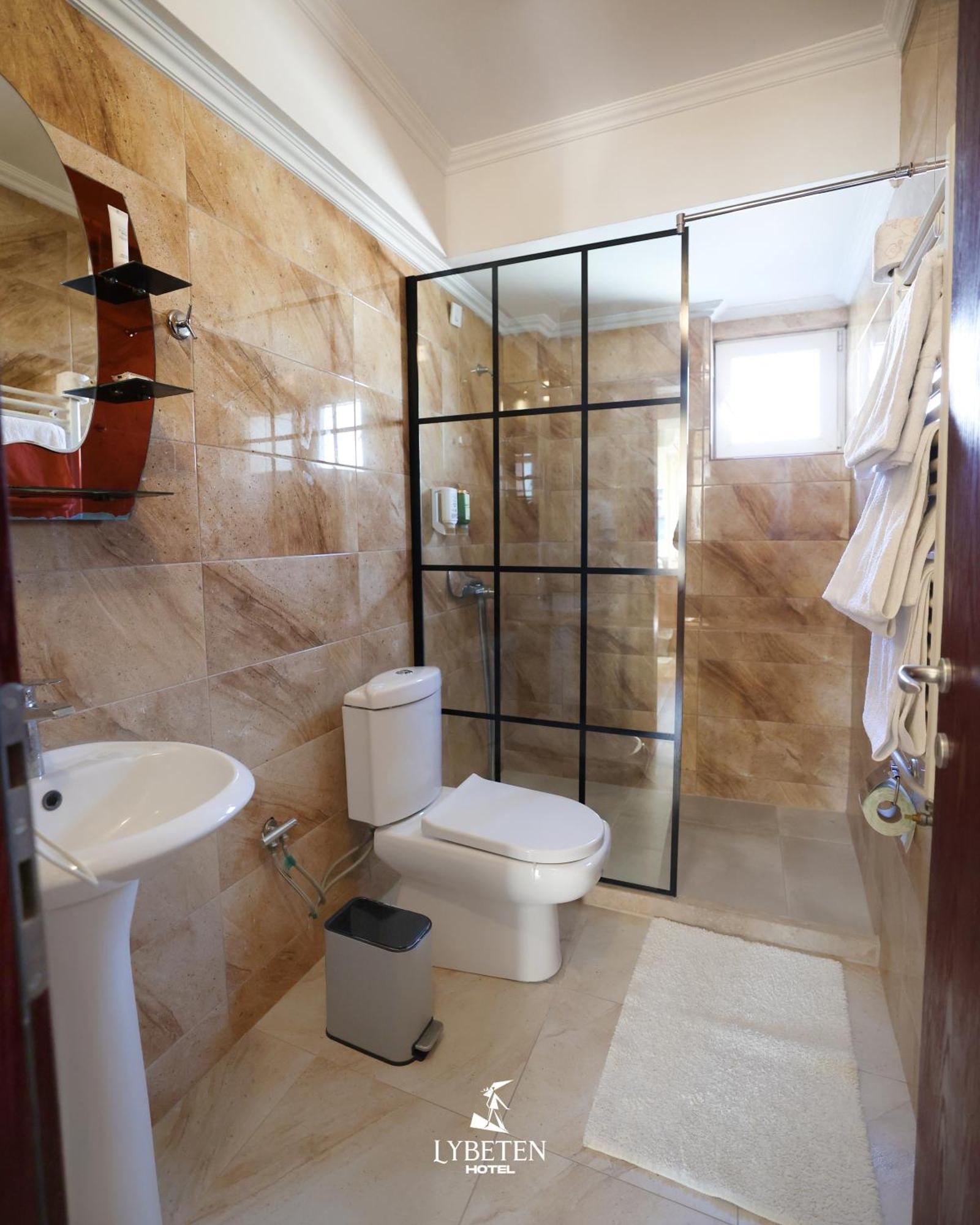 Hotel Lybeten Ferizaj Dış mekan fotoğraf